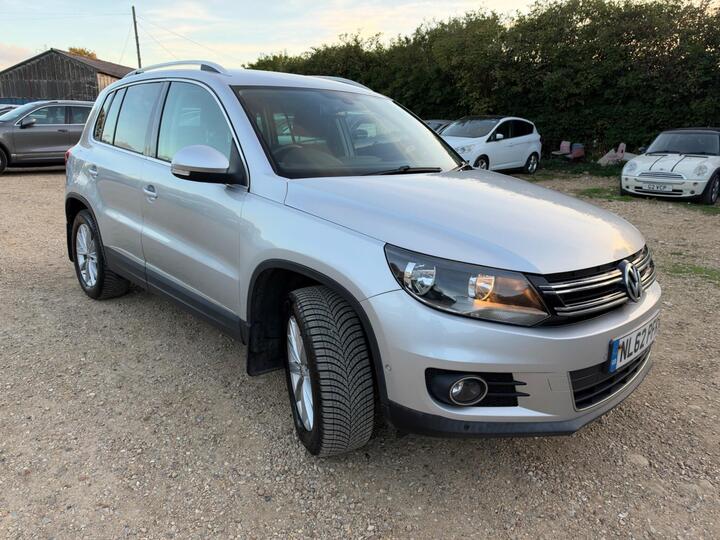 Volkswagen Tiguan 2.0 TDI BlueMotion Tech SE DSG 4WD Euro 5 (s/s) 5dr