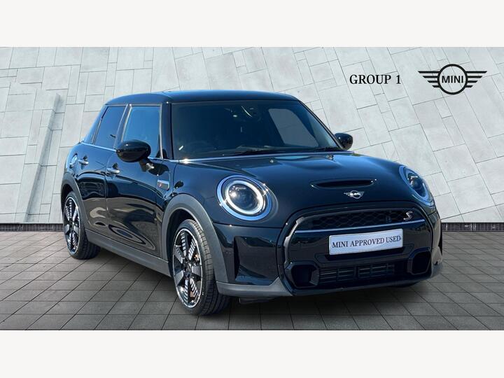 MINI Hatch 2.0 Cooper S Exclusive Steptronic Euro 6 (s/s) 5dr