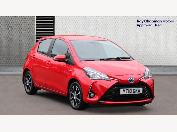 Toyota Yaris 1.5 VVT-h Icon Tech E-CVT Euro 6 (s/s) 5dr