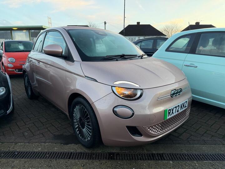 Fiat 500e 42kWh Icon Auto 3dr