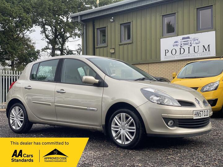 Renault Clio 1.6 VVT Initiale 5dr
