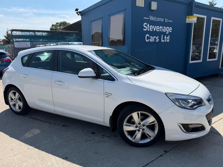 Vauxhall Astra 1.6 16v SRi Euro 5 5dr