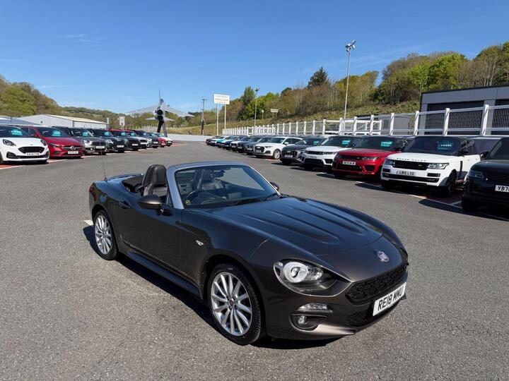 Fiat 124 SPIDER 1.4 MultiAir Lusso Euro 6 2dr Fiat 124 SPIDER 1.4 MultiAir Lusso Euro 6 2dr