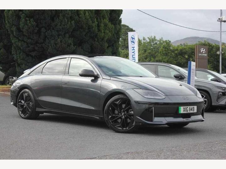 Hyundai IONIQ 6 77.4kWh First Edition Auto AWD 4dr Hyundai IONIQ 6 77.4kWh First Edition Auto AWD 4dr