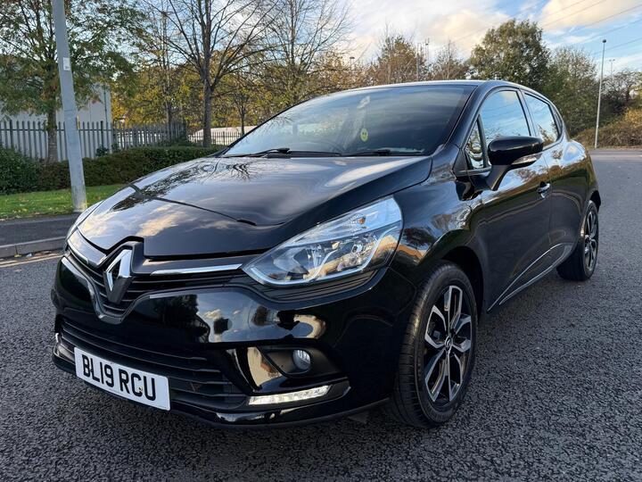 Renault Clio 0.9 TCe Play Euro 6 (s/s) 5dr