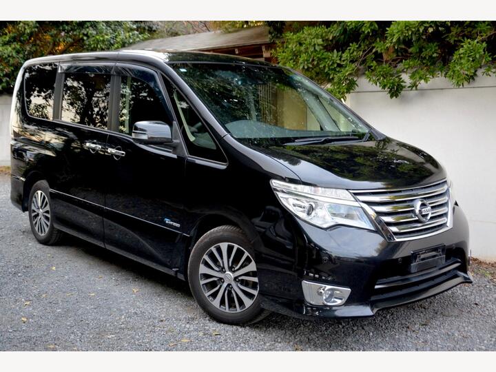 Nissan Serena 2.0 Highway Star Cross Gear V Selection