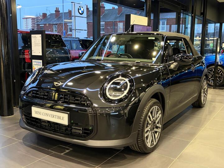 MINI Cooper Convertible 2.0C Classic Steptronic Euro 6 (s/s) 2dr