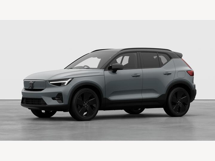 Volvo EX40 Twin Motor Performance 82kWh Plus Black Edition Auto AWD 5dr