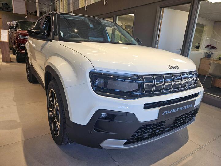 Jeep Avenger 54kWh Summit Auto 5dr