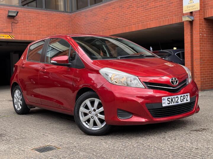Toyota Yaris 1.33 Dual VVT-i TR Euro 5 5dr
