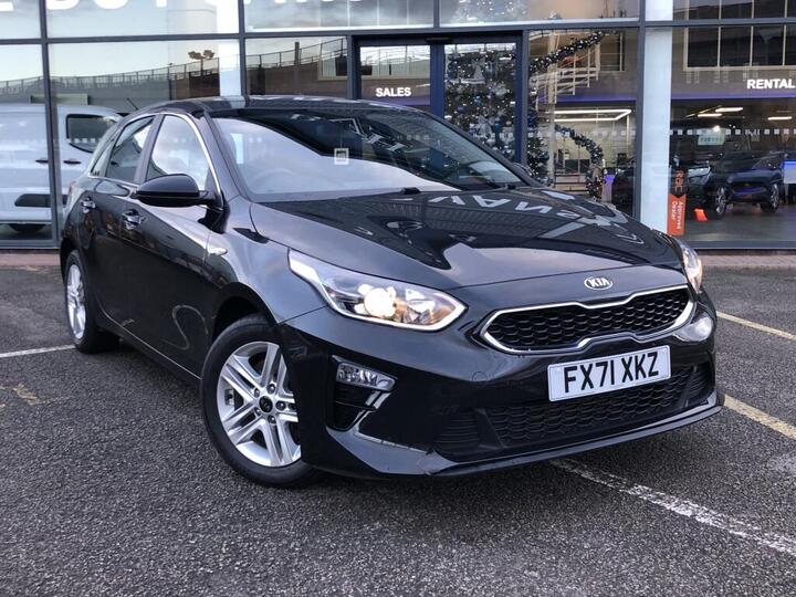 Kia CEED HYBRID ELECTRIC HATCHBACK 1.6 CRDi MHEV 2 NAV Euro 6 (s/s) 5dr