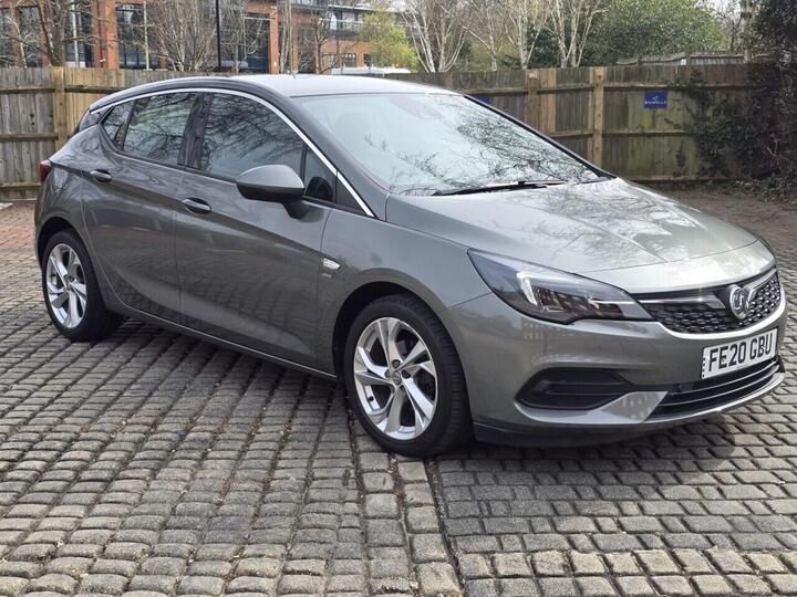 Vauxhall ASTRA 1.5 Turbo D SRi Nav Euro 6 (s/s) 5dr Vauxhall ASTRA 1.5 Turbo D SRi Nav Euro 6 (s/s) 5dr