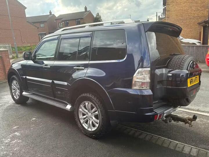 Mitsubishi Shogun 3.2 DI-DC Diamond Auto 4WD Euro 5 5dr LWB