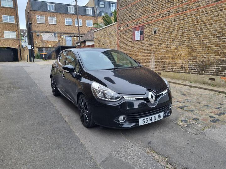 Renault Clio 0.9 TCe Dynamique S MediaNav Euro 5 (s/s) 5dr Renault Clio 0.9 TCe Dynamique S MediaNav Euro 5 (s/s) 5dr