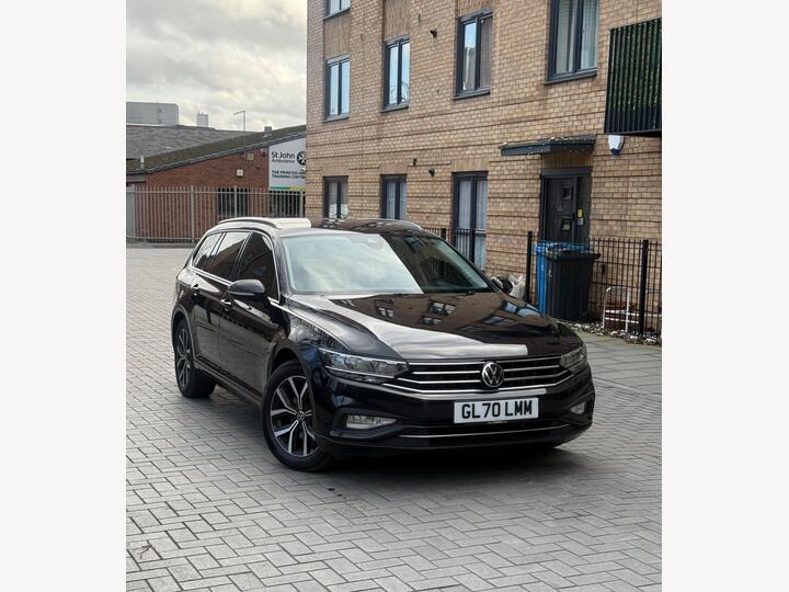 Volkswagen Passat 2.0 TDI EVO SEL DSG Euro 6 (s/s) 5dr