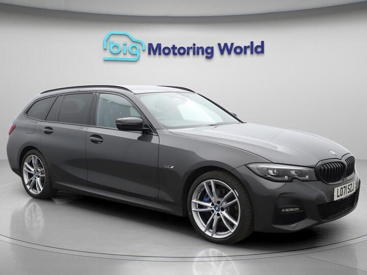 BMW 3 Series 2.0 330e 12kWh M Sport Pro Edition Touring Auto Euro 6 (s/s) 5dr BMW 3 Series 2.0 330e 12kWh M Sport Pro Edition Touring Auto Euro 6 (s/s) 5dr