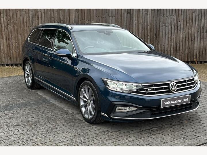 Volkswagen Passat 2.0 TDI EVO R-Line DSG Euro 6 (s/s) 5dr Volkswagen Passat 2.0 TDI EVO R-Line DSG Euro 6 (s/s) 5dr