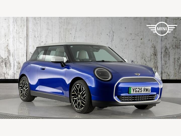 MINI Electric Cooper E 40.7kWh Exclusive Auto 3dr MINI Electric Cooper E 40.7kWh Exclusive Auto 3dr