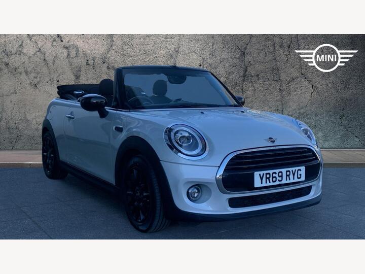 MINI Convertible 1.5 Cooper Classic Euro 6 (s/s) 2dr