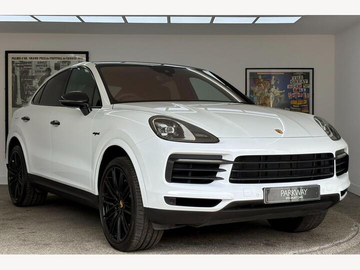 Porsche Cayenne 3.0 V6 E-Hybrid 17.9kWh TiptronicS 4WD Euro 6 (s/s) 5dr (7.2kW Charger) Porsche Cayenne 3.0 V6 E-Hybrid 17.9kWh TiptronicS 4WD Euro 6 (s/s) 5dr (7.2kW Charger)