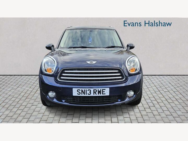 MINI Countryman 1.6 Cooper D ALL4 Euro 5 (s/s) 5dr MINI Countryman 1.6 Cooper D ALL4 Euro 5 (s/s) 5dr