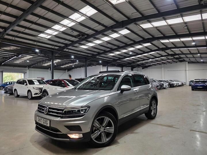 Volkswagen Tiguan 2.0 TSI BlueMotion Tech SEL DSG 4Motion Euro 6 (s/s) 5dr