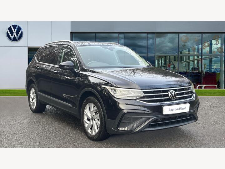 Volkswagen Tiguan Allspace 1.5 TSI Life DSG Euro 6 (s/s) 5dr Volkswagen Tiguan Allspace 1.5 TSI Life DSG Euro 6 (s/s) 5dr