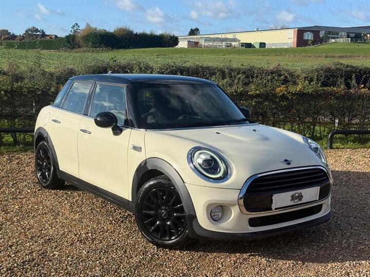 MINI Hatch 1.5 Cooper Classic Euro 6 (s/s) 5dr