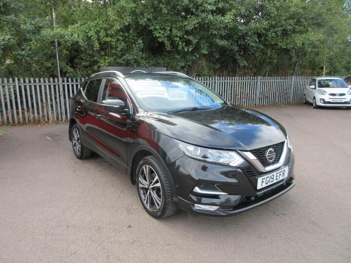 Nissan Qashqai 1.5 DCi N-Connecta Euro 6 (s/s) 5dr