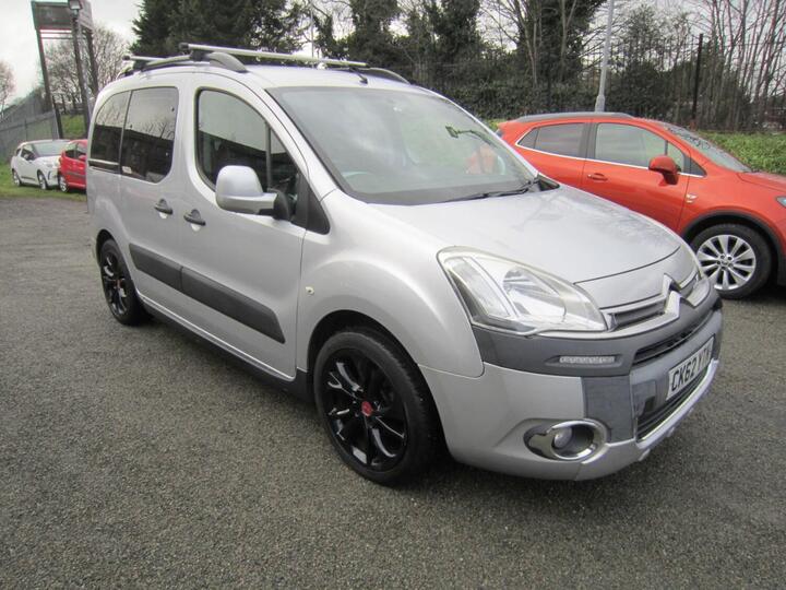 Citroen Berlingo Multispace 1.6 E-HDi Airdream XTR Multispace MPV EGS6 Euro 5 (s/s) 5dr