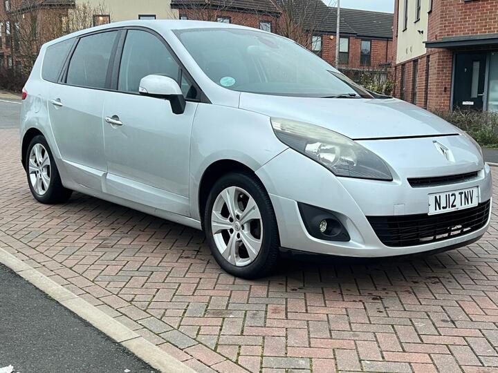 Renault Grand Scenic 1.5 DCi Dynamique TomTom Euro 5 (s/s) 5dr