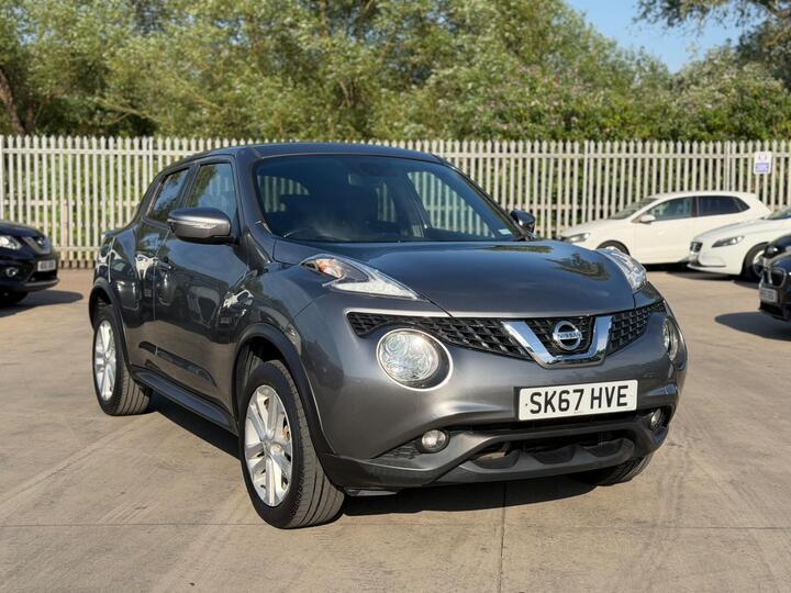 Nissan Juke 1.6 N-Connecta XTRON Euro 6 5dr