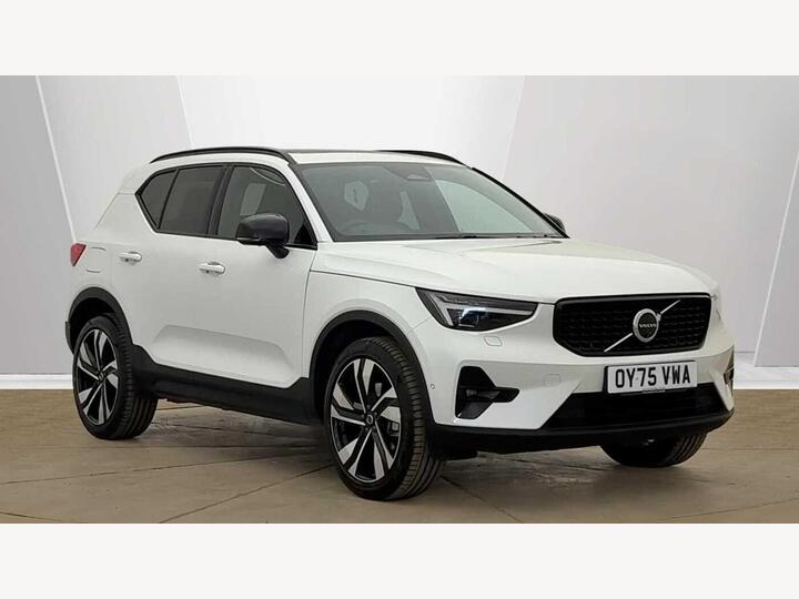 Volvo XC40 2.0 B3 MHEV Ultra Dark DCT Auto Euro 6 (s/s) 5dr