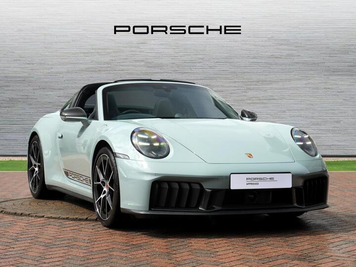 Porsche 911 3.6 T-Hybrid 992 4 GTS Targa PDK 4WD Euro 6 (s/s) 2dr