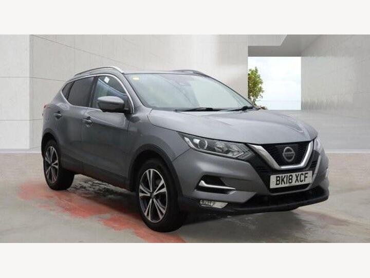 Nissan Qashqai 1.2 DIG-T N-Connecta Euro 6 (s/s) 5dr