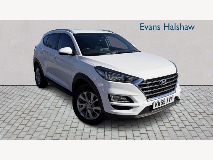 Hyundai TUCSON ESTATE 1.6 GDi SE Nav Euro 6 (s/s) 5dr Hyundai TUCSON ESTATE 1.6 GDi SE Nav Euro 6 (s/s) 5dr