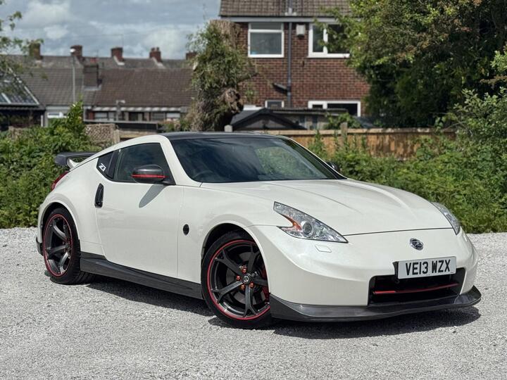 Nissan 370 Z 3.7 V6 Nismo Euro 5 3dr Nissan 370 Z 3.7 V6 Nismo Euro 5 3dr