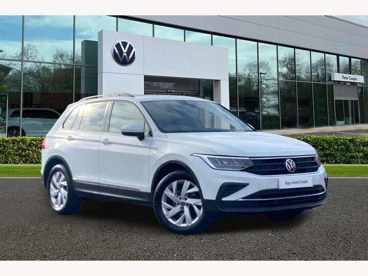 Volkswagen Tiguan 1.5 TSI Life Euro 6 (s/s) 5dr