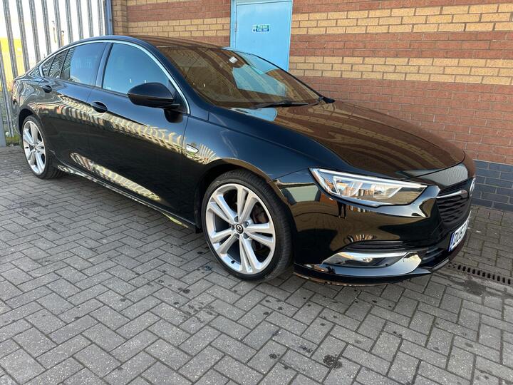 Vauxhall Insignia 2.0 Turbo D BlueInjection SRi VX Line Nav Grand Sport Euro 6 (s/s) 5dr Vauxhall Insignia 2.0 Turbo D BlueInjection SRi VX Line Nav Grand Sport Euro 6 (s/s) 5dr