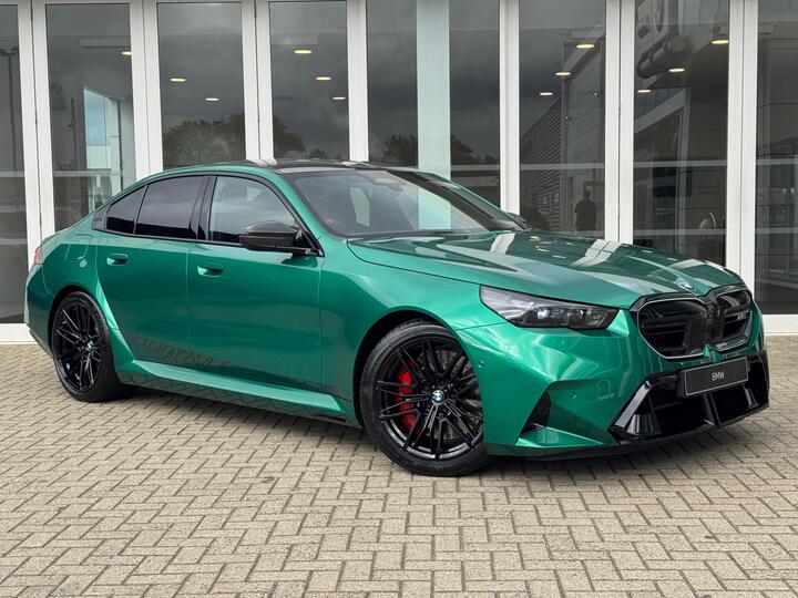 BMW M5 4.4 22.1kWh Steptronic XDrive Euro 6 (s/s) 4dr