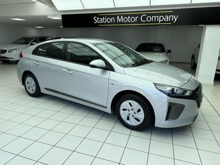 Hyundai IONIQ 1.6 H-GDi SE DCT Euro 6 (s/s) 5dr