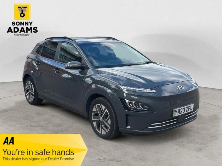 Hyundai KONA 39kWh Premium Auto 5dr (10.5kW Charger)