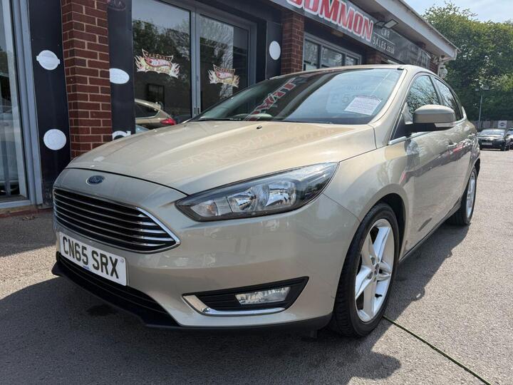 Ford FOCUS 1.0T EcoBoost Titanium Euro 6 (s/s) 5dr