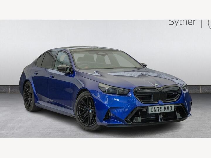 BMW M5 4.4 22.1kWh Steptronic XDrive Euro 6 (s/s) 4dr