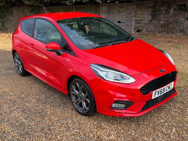 Ford Fiesta 1.0T EcoBoost Titanium Euro 6 (s/s) 5dr Ford Fiesta 1.0T EcoBoost Titanium Euro 6 (s/s) 5dr