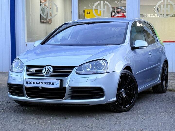 Volkswagen GOLF 3.2 V6 R32 DSG 4Motion 5dr