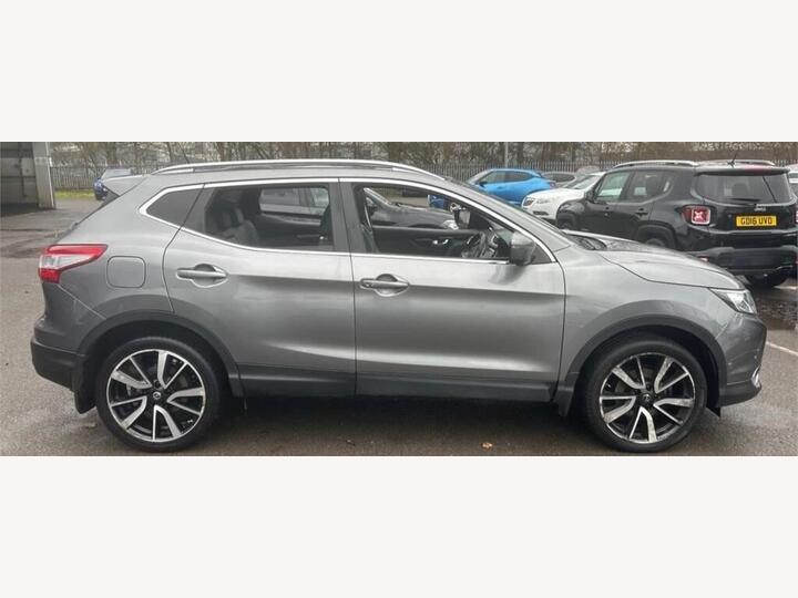 Nissan Qashqai 1.5 DCi Tekna 2WD Euro 6 (s/s) 5dr