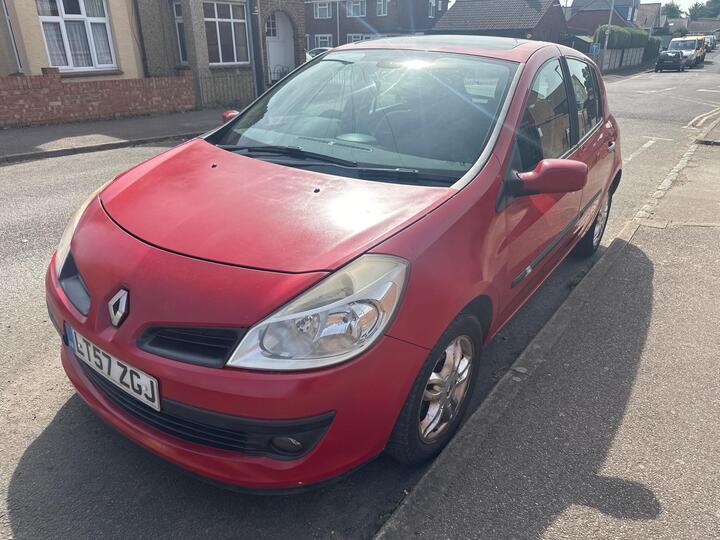 Renault Clio 1.2 TCe 16v Privilege 5dr