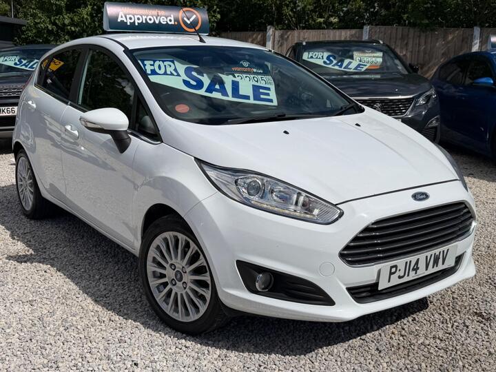 Ford Fiesta 1.0T EcoBoost Titanium Euro 5 (s/s) 5dr