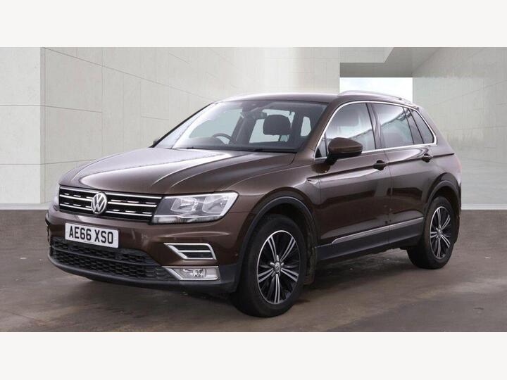 Volkswagen Tiguan 2.0 TDI BlueMotion Tech SE DSG 4Motion Euro 6 (s/s) 5dr